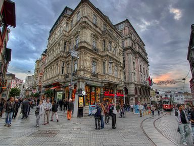 Запрошую вас на прогулянку найцікавішими місцями Стамбула, яка дозволить вам відчути атмосферу вируючого життям мегаполісу і чарівних своїм   Автор: Kristina