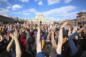 Демонстрація в Вірменії, фото: ЧТК   Як сьогодні складаються стосунки Чехії та Вірменії - країни, яка вважається однією з найбідніших в Європі