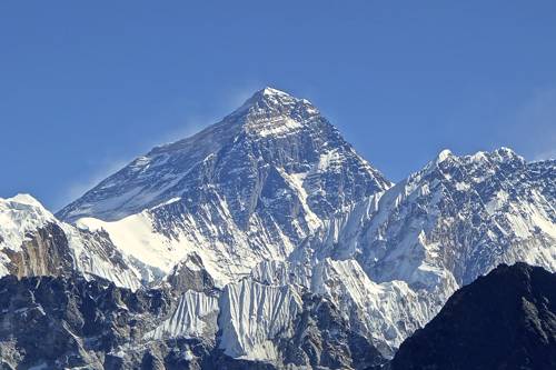Еверест (8 848 м), Непал / Китай