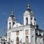 -   культові споруди   - Багато, хто побував в місті, відзначають, що особливо славиться туристичний Вітебськ своїми храмами