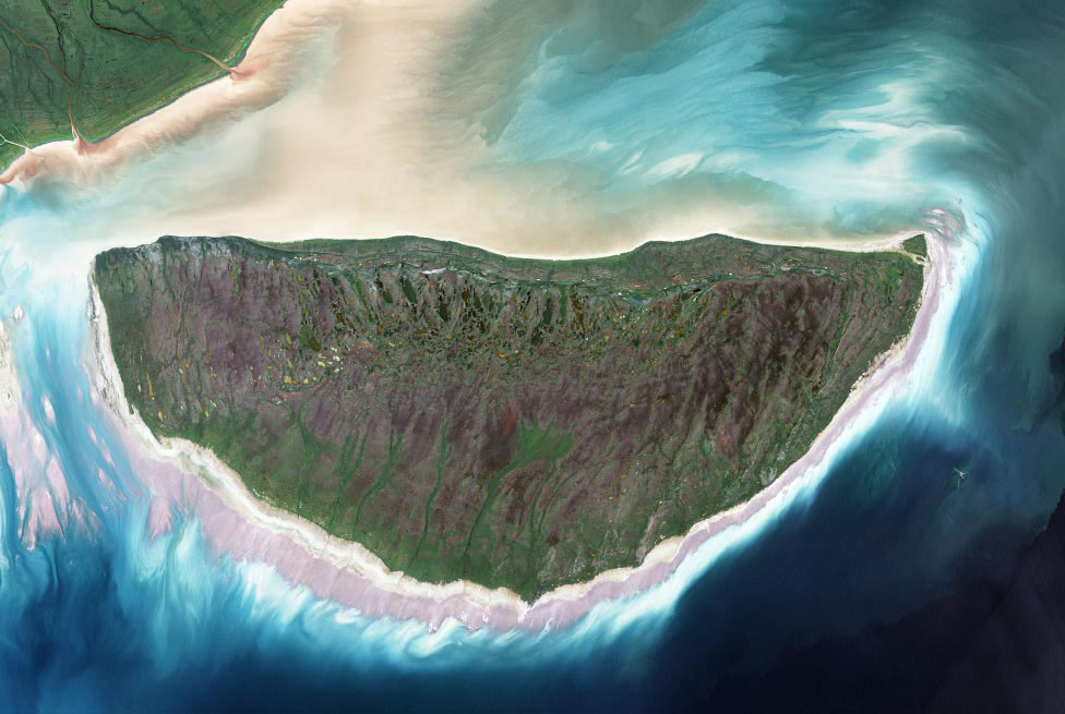 Острів Акіміскі - найбільший острів в затоці Джеймс (Канада)