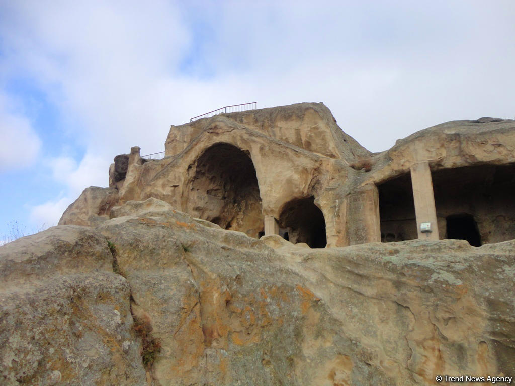З понад 700 споруд міста в даний час збереглося не більше 150 печер, які зараз відкриті для туристів
