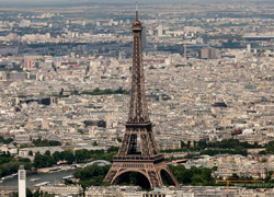 Зараз вже важко повірити в те, що знаменита Ейфелева вежа (Eiffel Tower), справжній символ Парижа, втілення блискучого задуму індустріальної інженерії