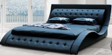 21 березня 2016 р   При виборі ліжок в спальню, кожен з нас уявляє собі свою власну ідеальну ліжко, яка не тільки зробить Ваш сон більш комфортним, але також добре доповнить загальний дизайн кімнати