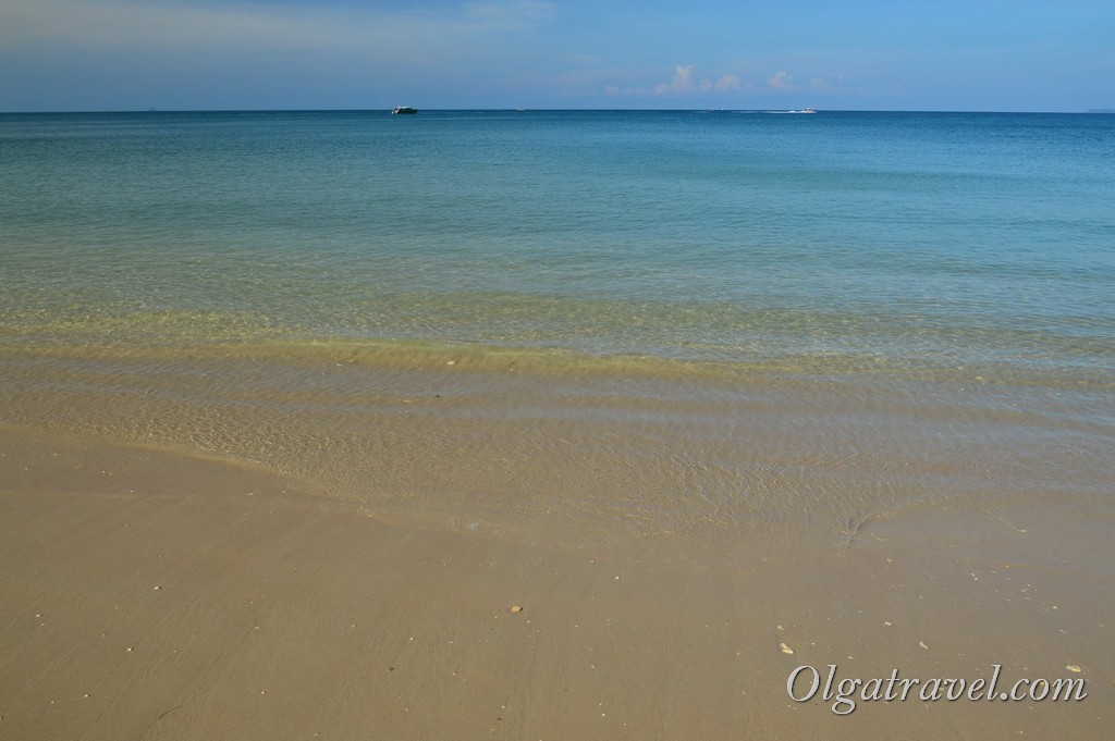 А ось влітку на пляжі Лонг бич хвилі