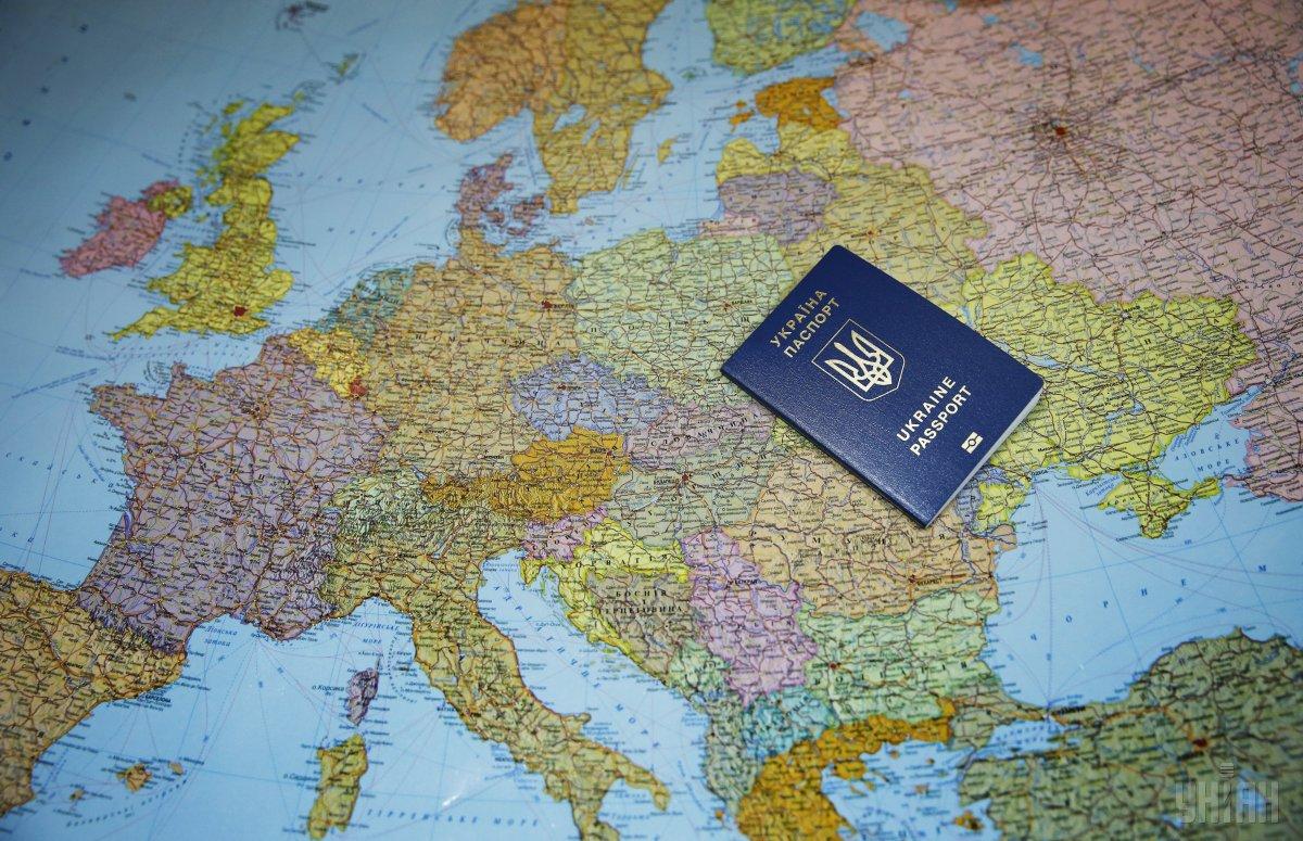 Об'єднані Арабські Емірати виявилися країною з помітним зростанням в Індексі паспортів світу