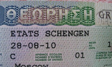 Якщо всі зазначені документи будуть в порядку, тоді отримання термінової візи в Шенгенську зону за 3 дні буде цілком реальним і обґрунтованим